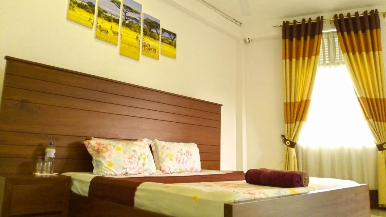 Akoya Pearl Hotel Ratnapura Buitenkant foto